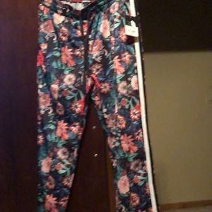 Ladies floral straight leg jogging pants/casual